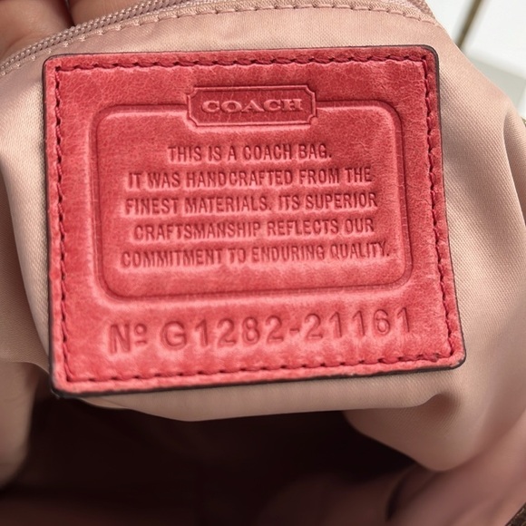 Coach Beige Poppy Signature Print Bag Shoulder Bag BLEMISH - Picture 9 of 11